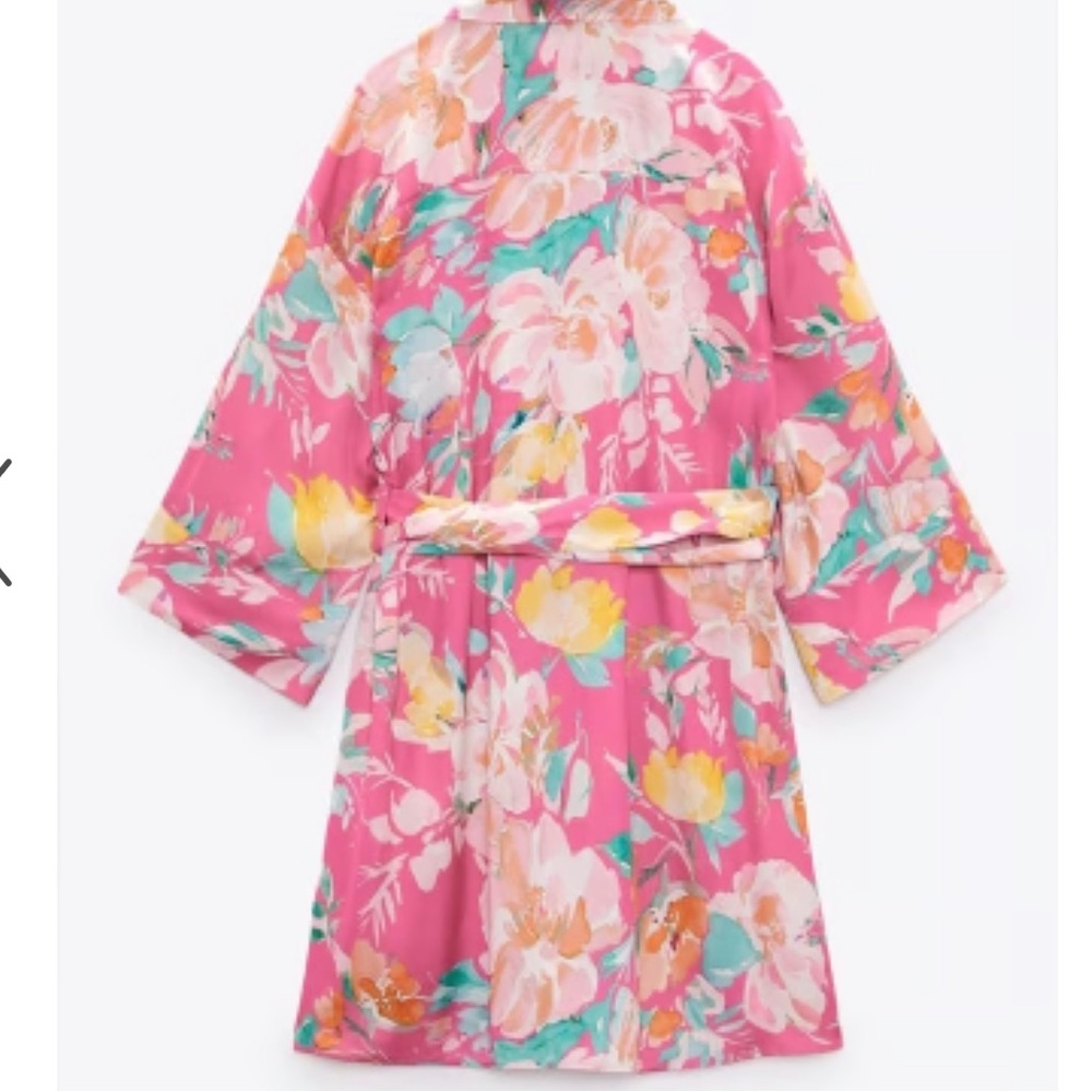 Beautiful Zara pink satin effect floral mini dress - Picture 7 of 9